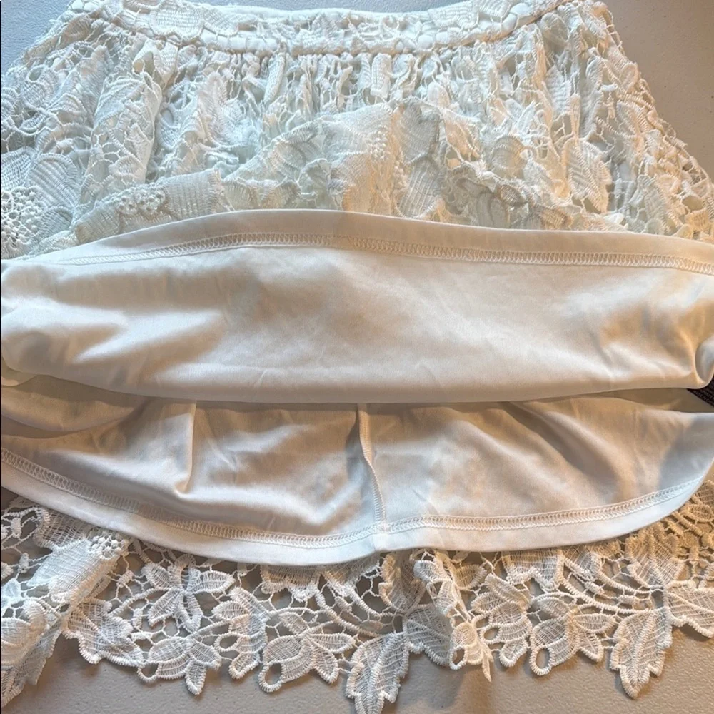 White Floral Lace Midi / A line Skirt - delicate and feminine - Picture 9 of 12